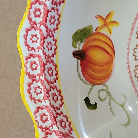 Temptations 5pc Bowl & Tray Serving Set!!! - Picture 16 of 16